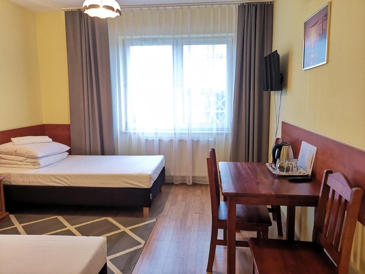 Hotel Duka Варшава Екстериор снимка