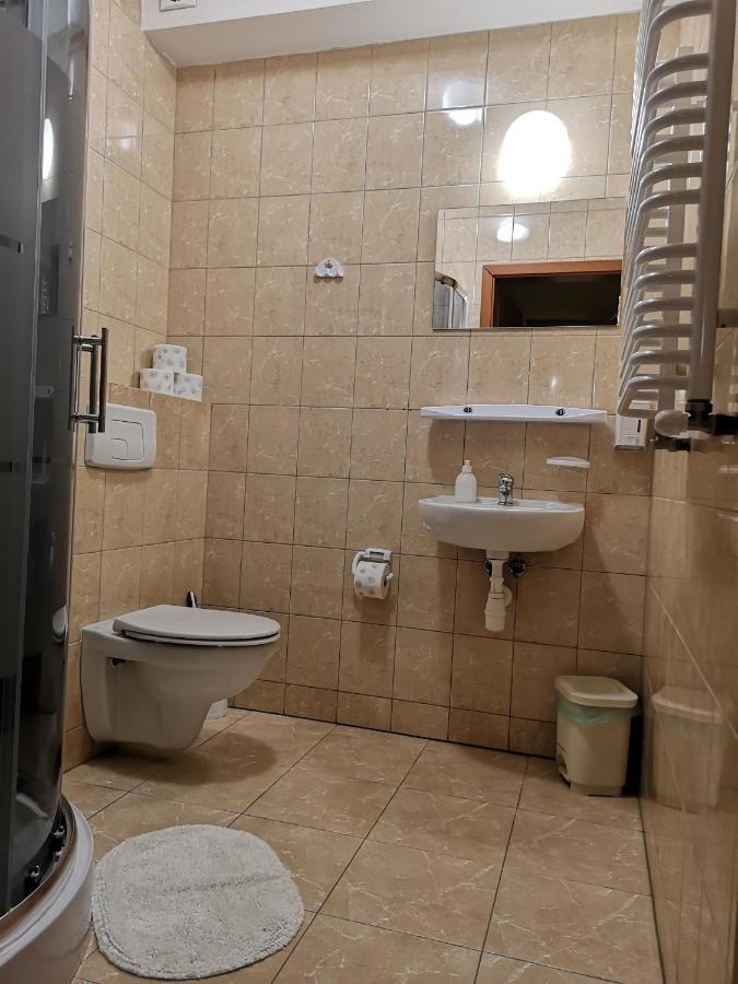 Hotel Duka Варшава Екстериор снимка